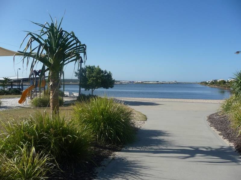 1,3,5 Tiller Street, Birtinya QLD 4575