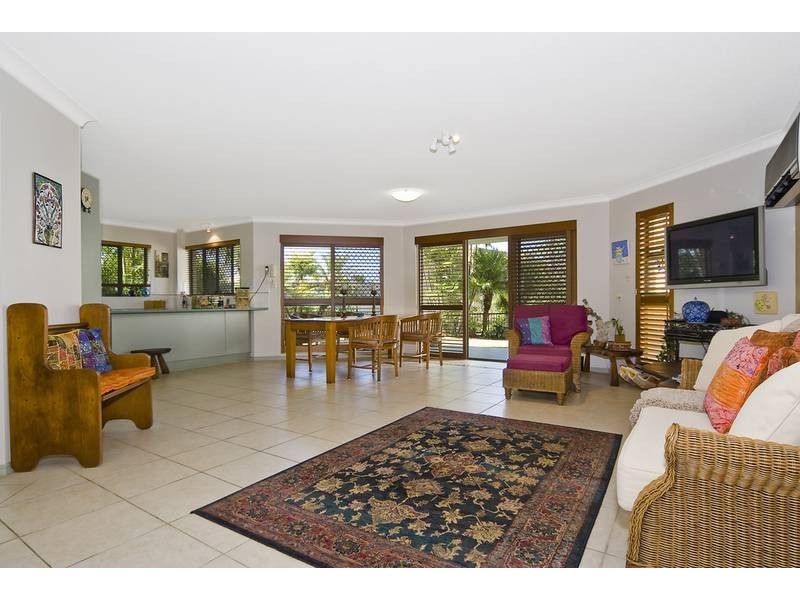 1/25 Buderim Avenue, Mooloolaba QLD 4557