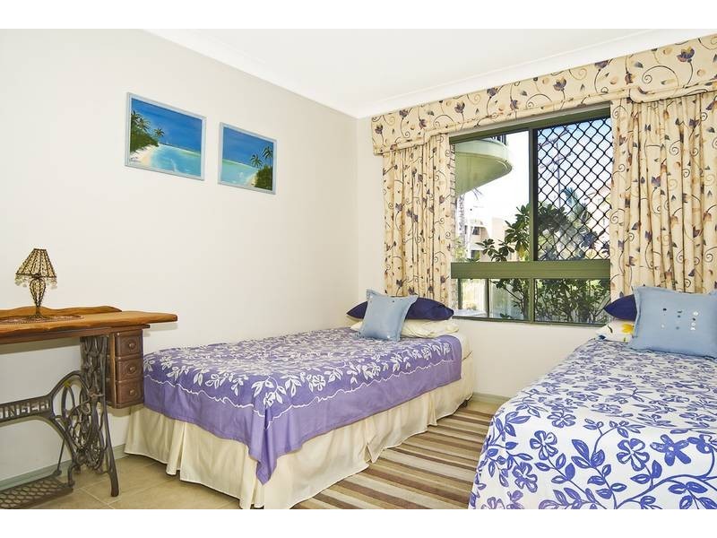 1/25 Buderim Avenue, Mooloolaba QLD 4557