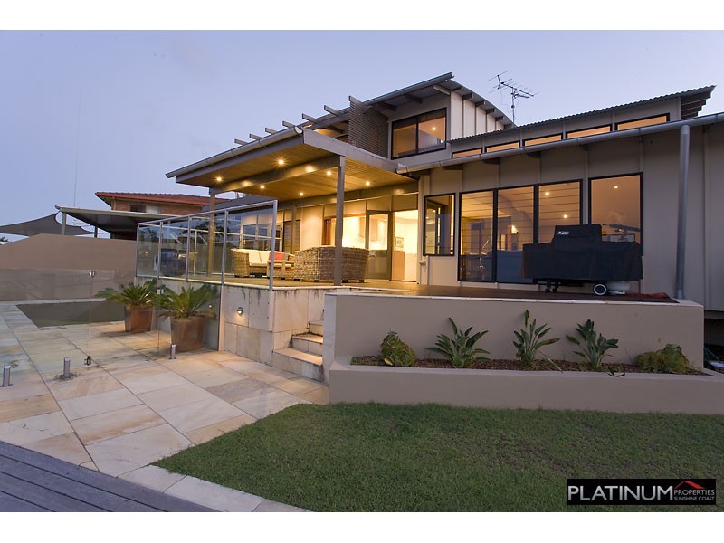 34 Coorumbong Close, Mooloolaba QLD 4557