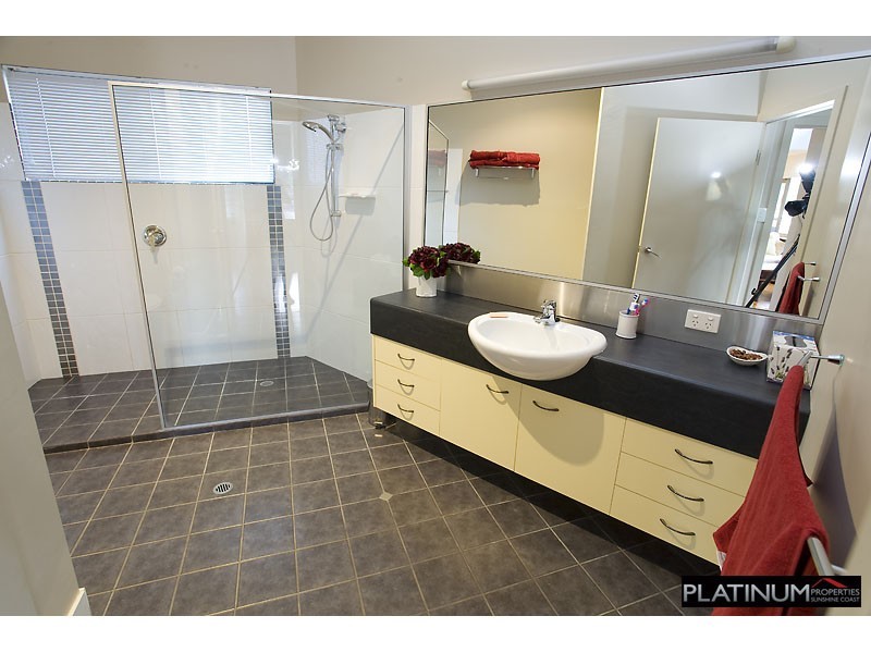 34 Coorumbong Close, Mooloolaba QLD 4557