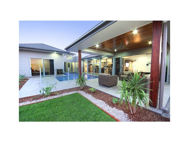 46 Whitehaven Way, Pelican Waters QLD 4551