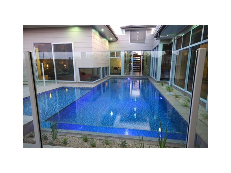 46 Whitehaven Way, Pelican Waters QLD 4551