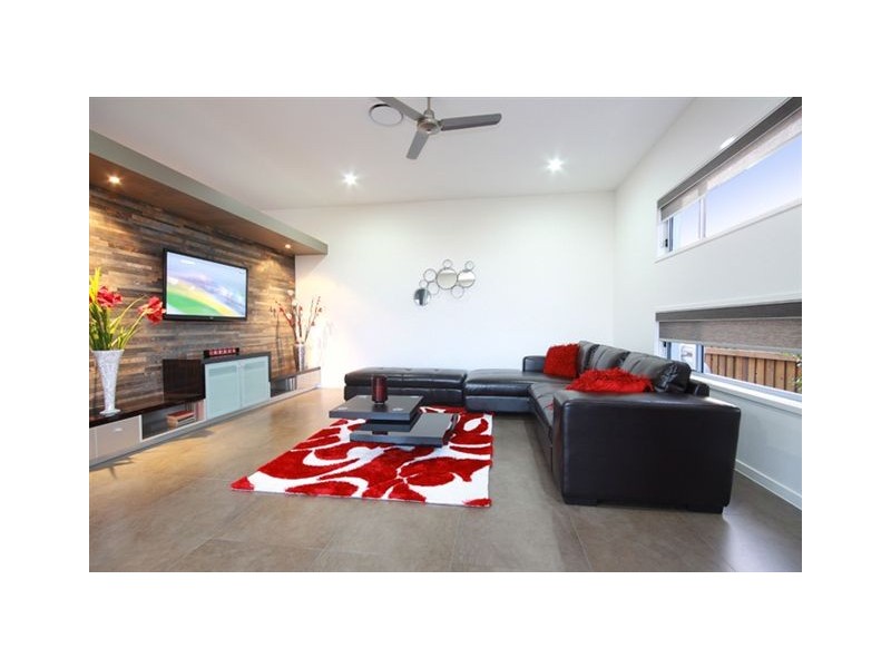 46 Whitehaven Way, Pelican Waters QLD 4551