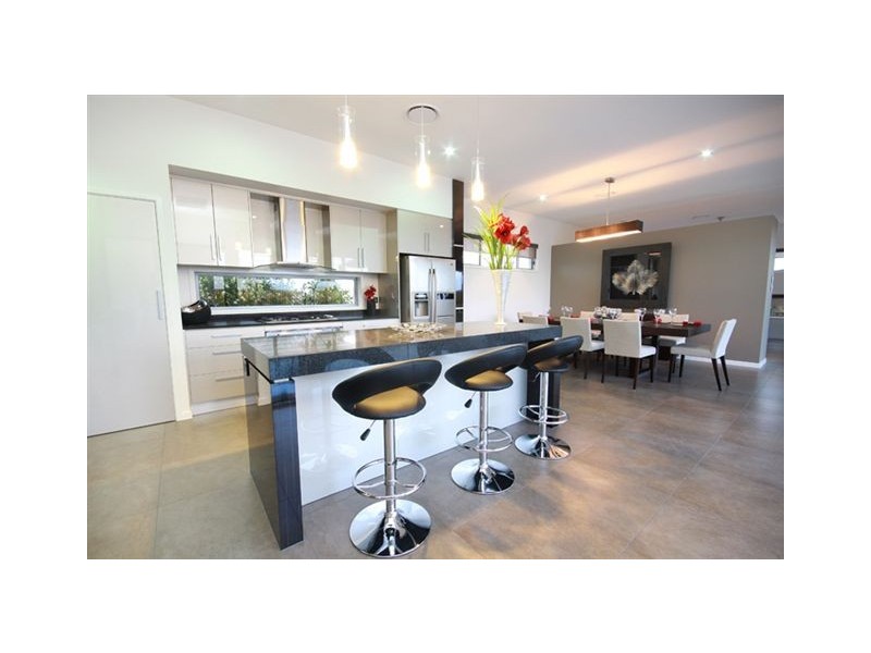 46 Whitehaven Way, Pelican Waters QLD 4551