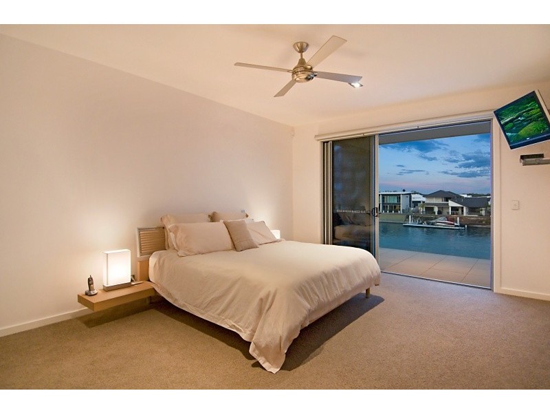 11 Artunga Place, Pelican Waters QLD 4551