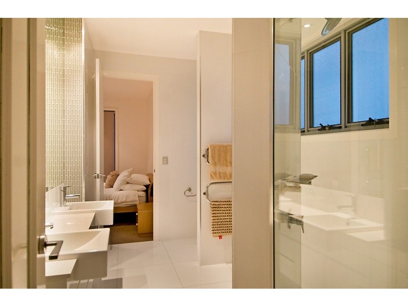 11 Artunga Place, Pelican Waters QLD 4551