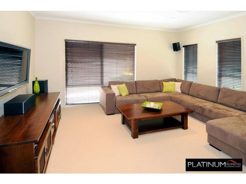 18 Wandoo Street, Minyama QLD 4575