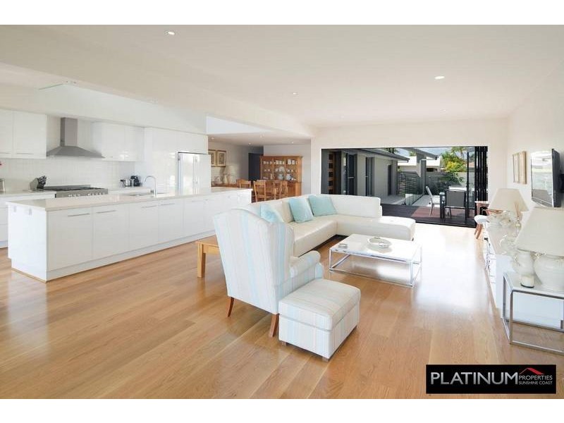 19 Bangalow Street, Minyama QLD 4575