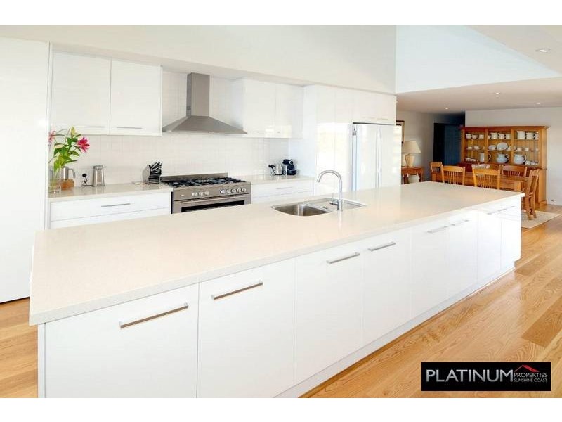 19 Bangalow Street, Minyama QLD 4575