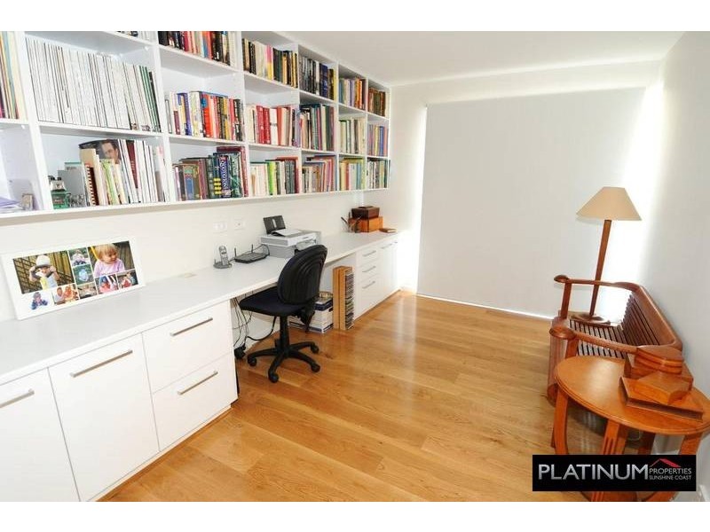 19 Bangalow Street, Minyama QLD 4575