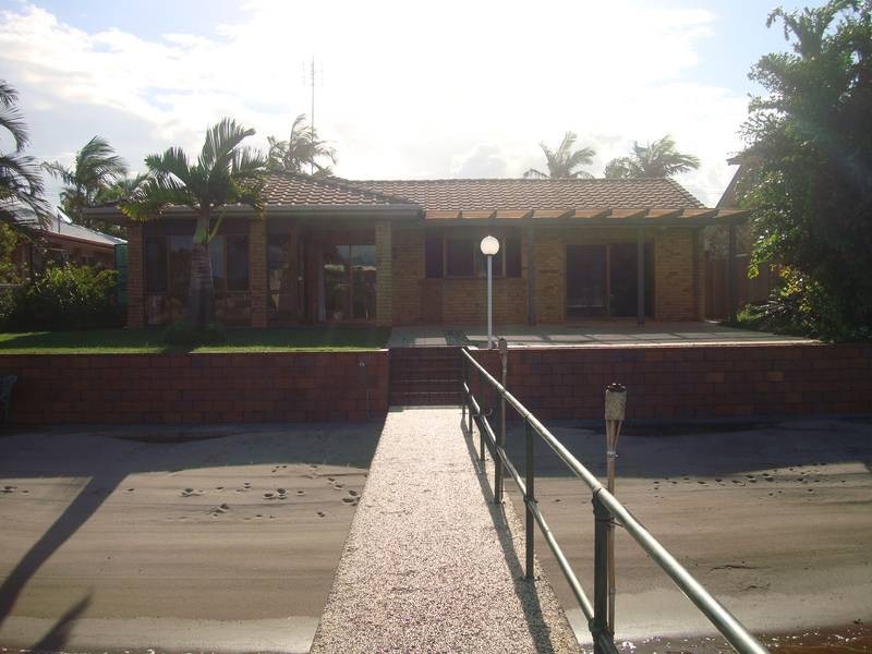 Minyama QLD 4575