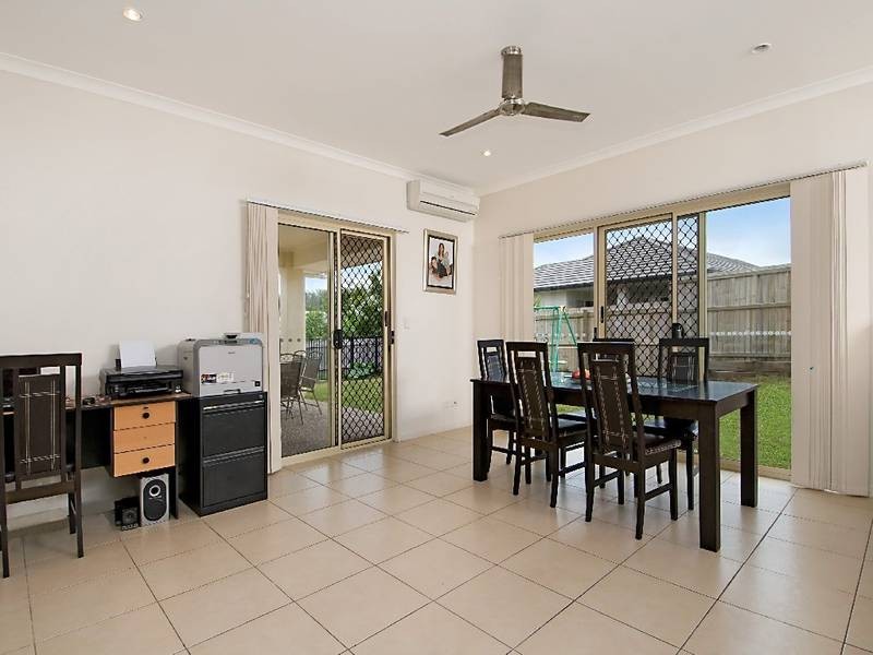 25 Scribbly Gum Drive, Meridan Plains QLD 4551