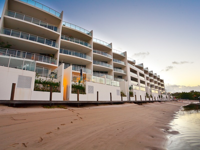 102/11 Nicklin Way, Minyama QLD 4575