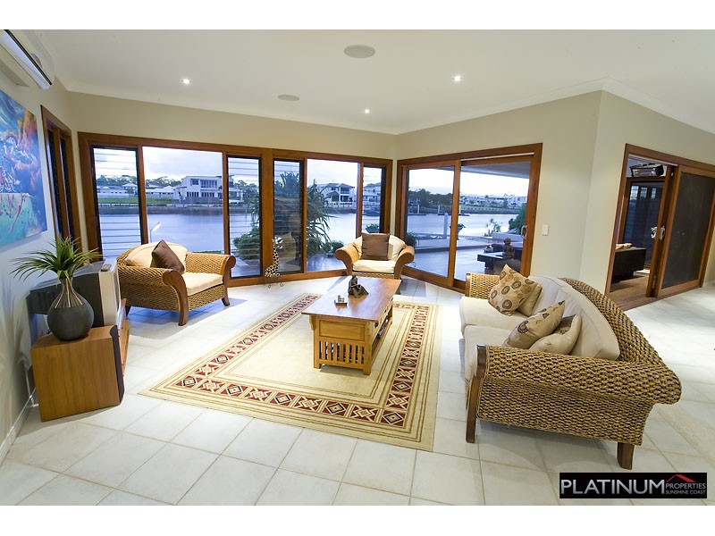 6 St Vincents Court, Minyama QLD 4575