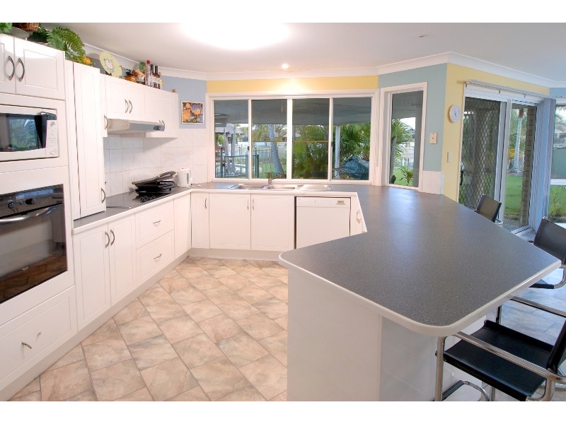 20 Aldinga Place, Mooloolaba QLD 4557