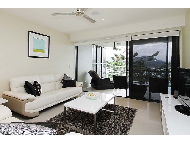 4/2 Coral Sea, Hamilton Island QLD 4803