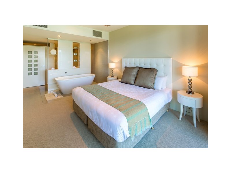 Unit 2 North Cape, 2 Coral Sea Avenue, Hamilton Island QLD 4803