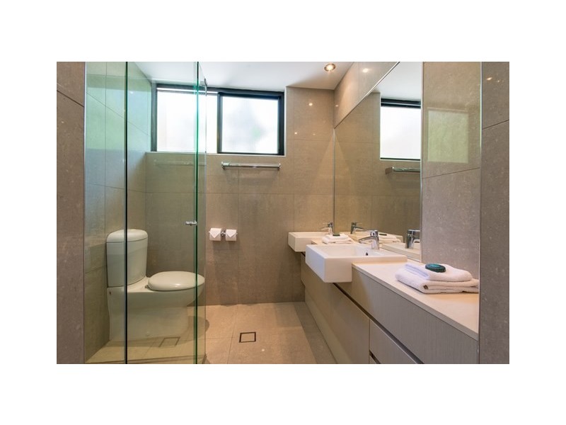 Unit 2 North Cape, 2 Coral Sea Avenue, Hamilton Island QLD 4803