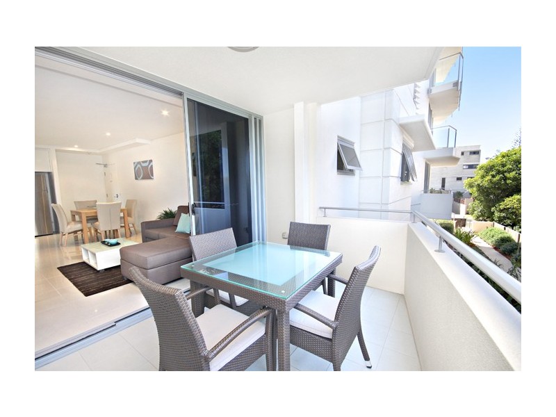 201/79 First Avenue, Mooloolaba QLD 4557