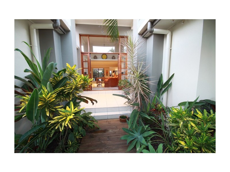 10 Mykonos Court, Parrearra QLD 4575