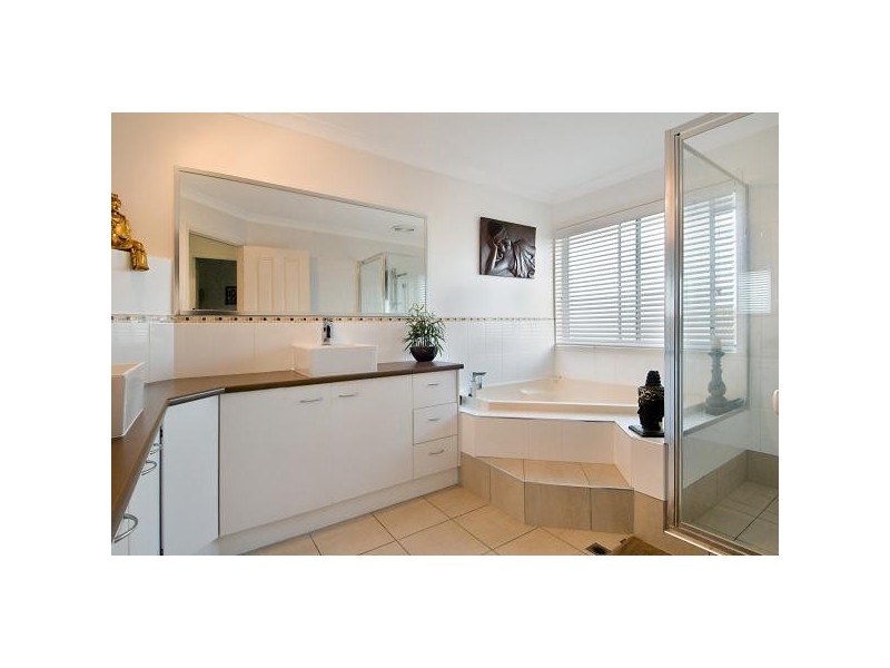 3 Delisser Place, Pelican Waters QLD 4551