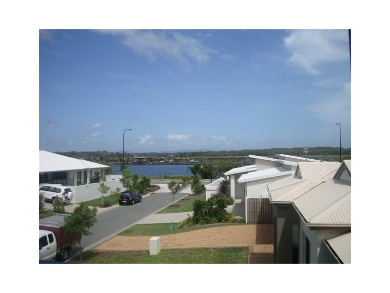 5 Outrigger Street, Wurtulla QLD 4575