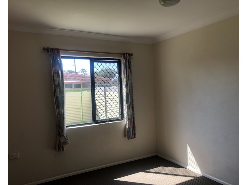 1/163 Nicklin Way, Warana QLD 4575