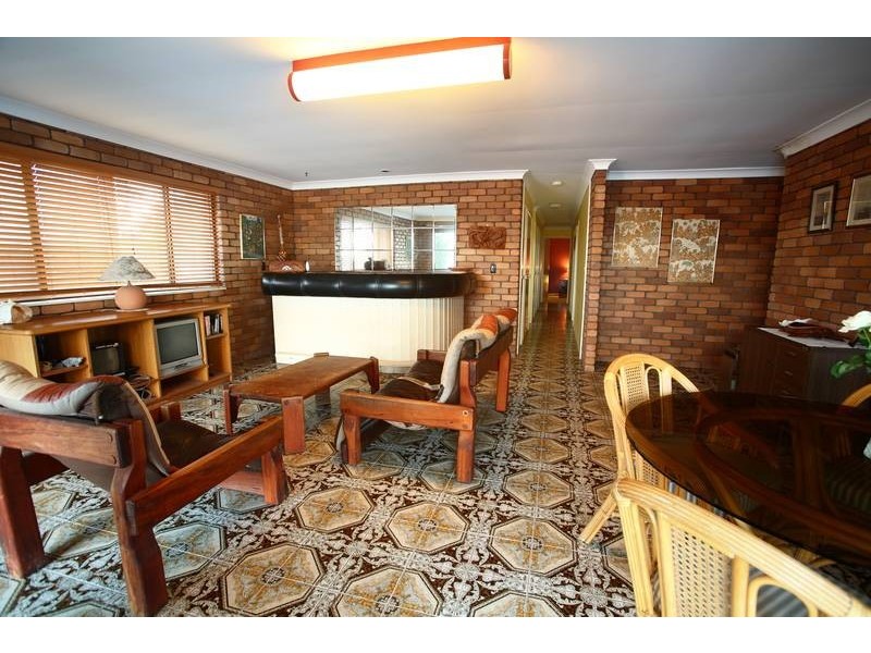 29 Neerim Drive, Mooloolaba QLD 4557