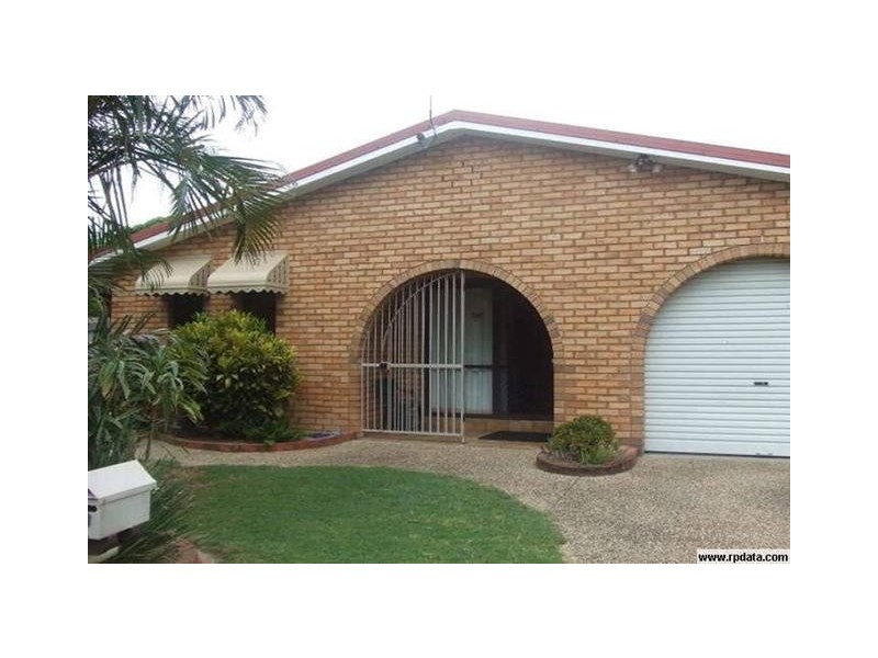 Warana QLD 4575