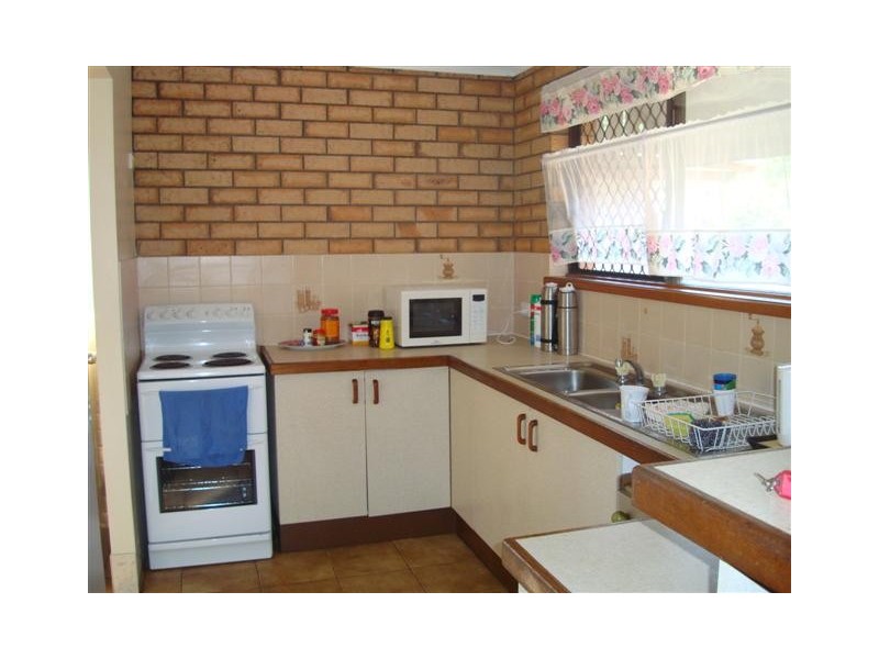 Warana QLD 4575