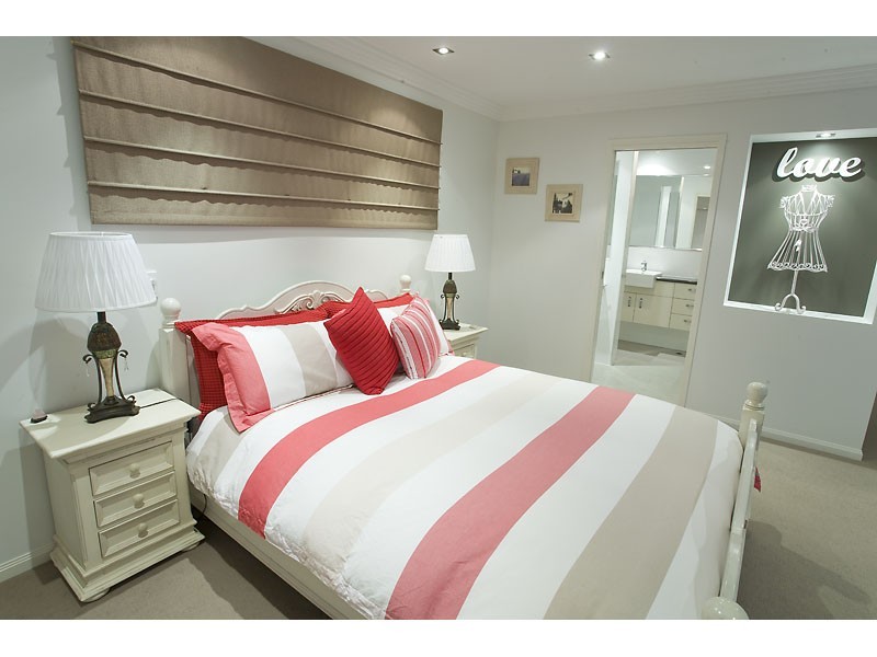 15 Vauxhall Street, Minyama QLD 4575