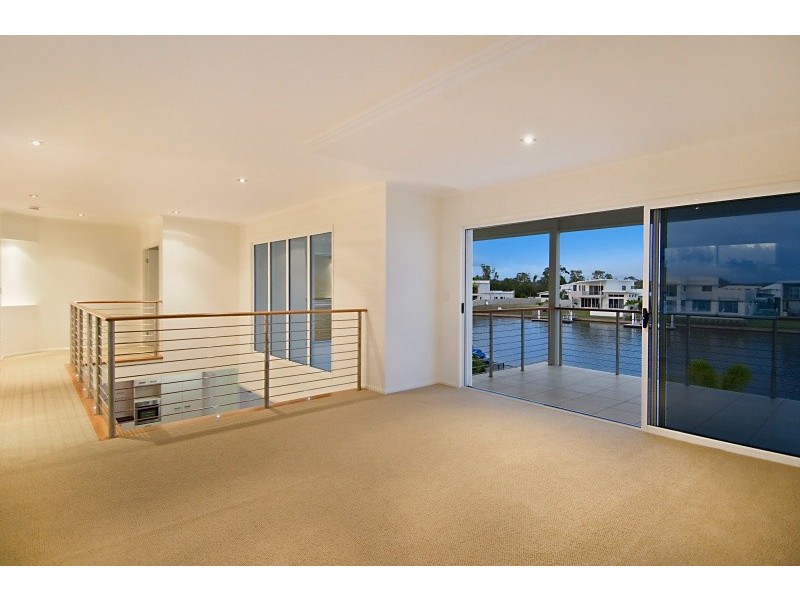 7 Artunga Place, Pelican Waters QLD 4551