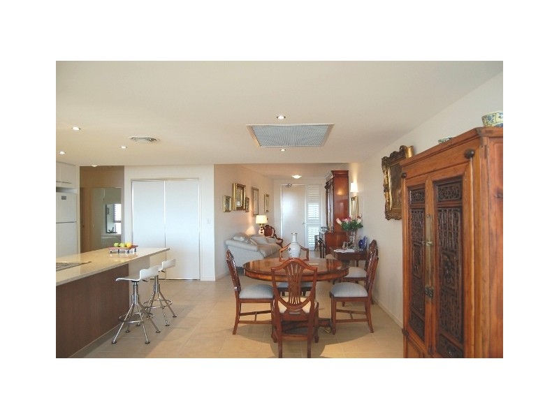 29/7 Grand Parade, Kawana Island QLD 4575