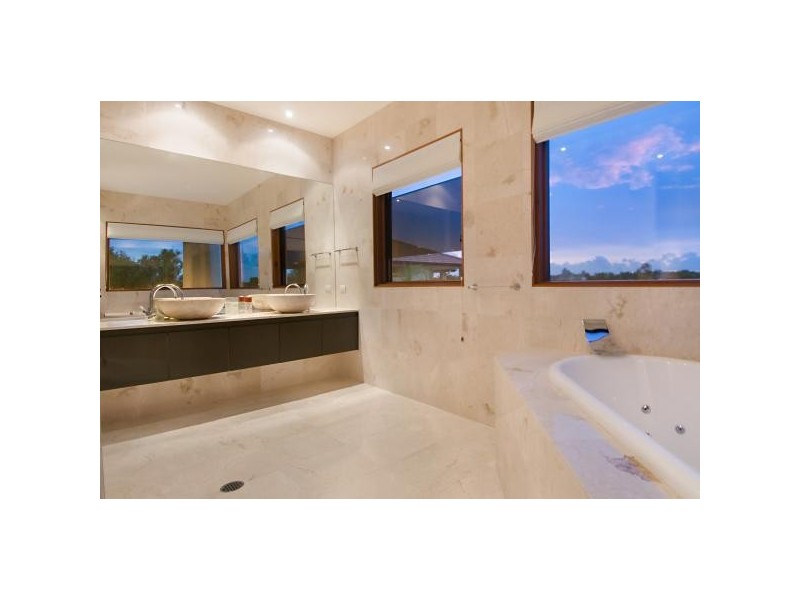 24 Rutherford Place, Pelican Waters QLD 4551