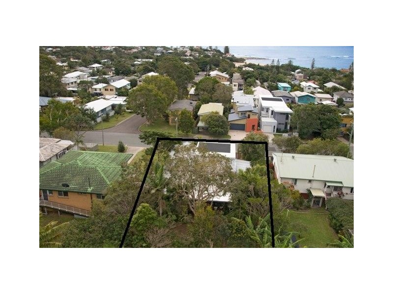 16 Grigor Street, Moffat Beach QLD 4551