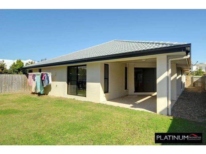 5 Tortola Place, Kawana Island QLD 4575