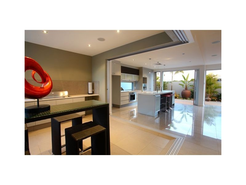 8 Sunset Beach Avenue, Coolum Beach QLD 4573