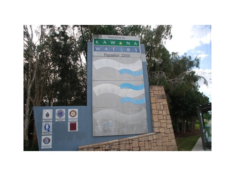 15 Churinga Street CNR Nicklin Way, Minyama QLD 4575