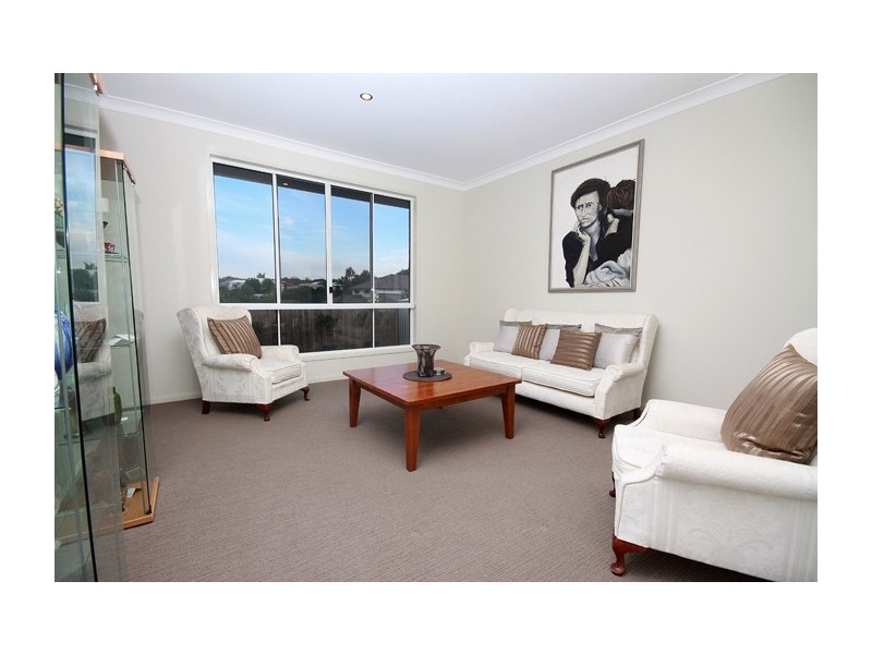 42 Petigrain Ave, Palmwoods QLD 4555