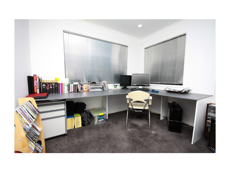 17 Ellington Street, Sippy Downs QLD 4556