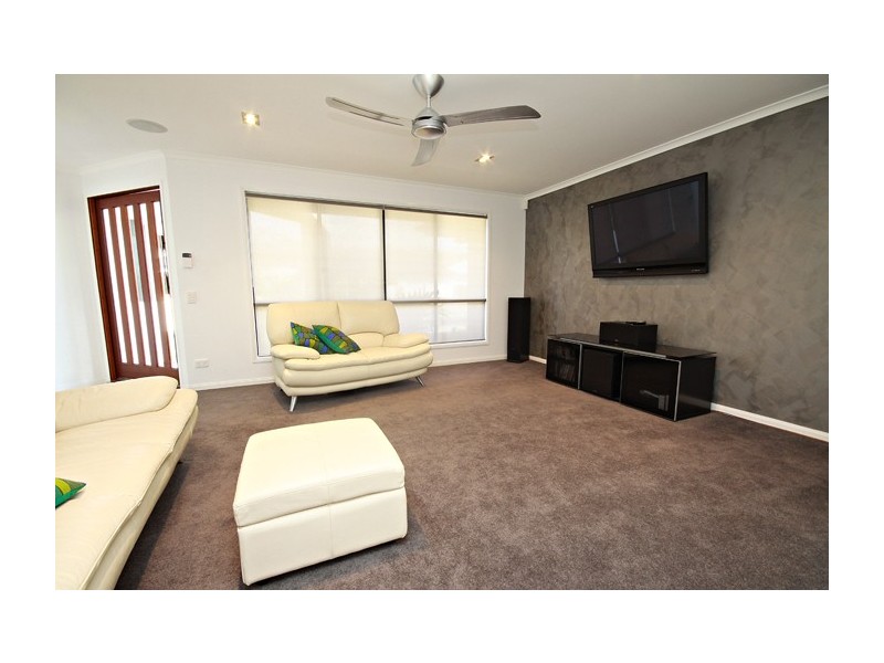 17 Ellington Street, Sippy Downs QLD 4556