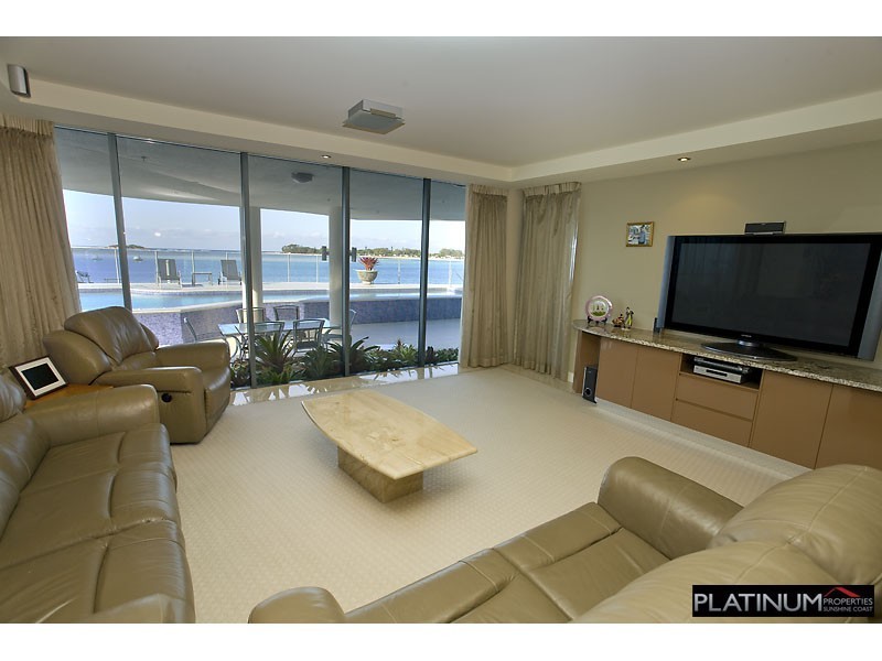 101/14 Duporth Avenue, Maroochydore QLD 4558