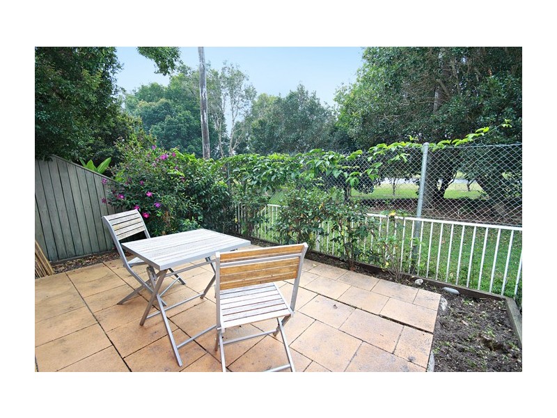2/43 Dalton Drive, Maroochydore QLD 4558