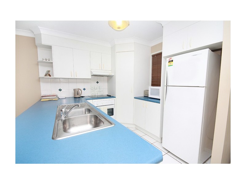 2/43 Dalton Drive, Maroochydore QLD 4558