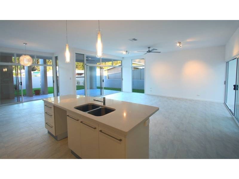 59 Figbird Crescent, Buderim QLD 4556