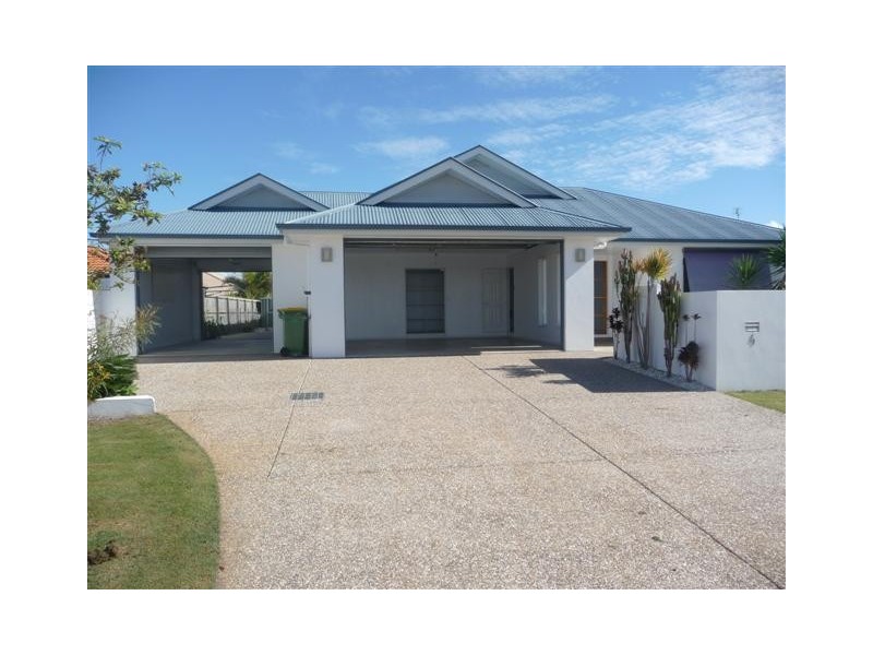 Kawana Island QLD 4575