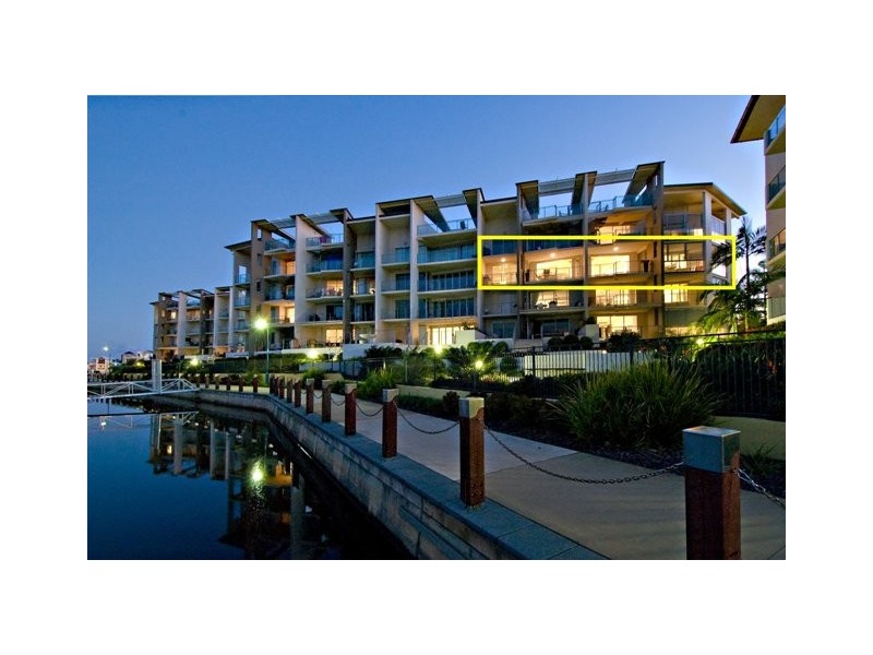 34/7 Grand Pde, Kawana Island QLD 4575