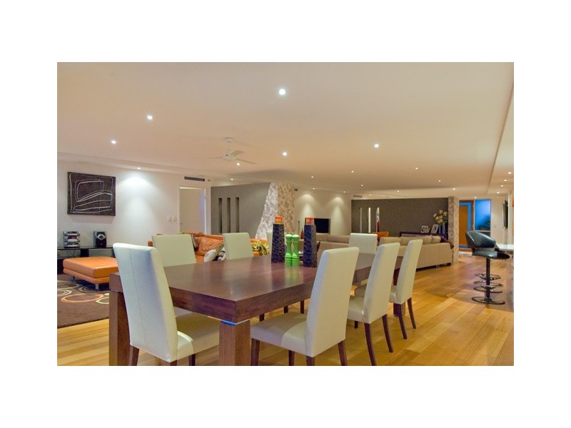 34/7 Grand Pde, Kawana Island QLD 4575