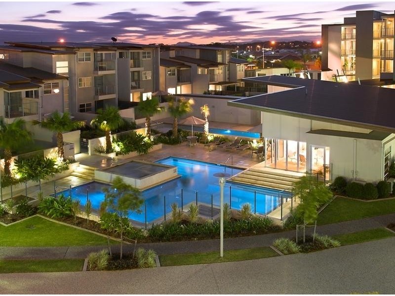 49/7 Grand Pde, Kawana Island QLD 4575